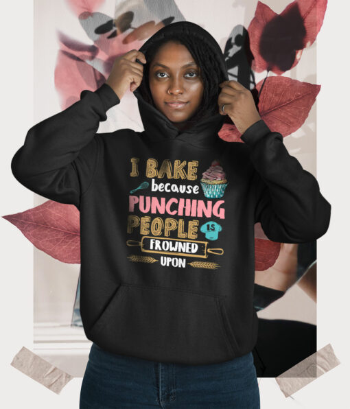 2020-11-Hoodie-Women-I-Bake-So-I-Don-t-Punch-People-Baking-Bread-Cupcake-Funny-mockup3-Black.jpg